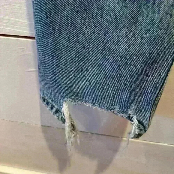 Agolde Riley jeans size 27, distressed, destroyed, EUC, denim - Picture 3 of 14